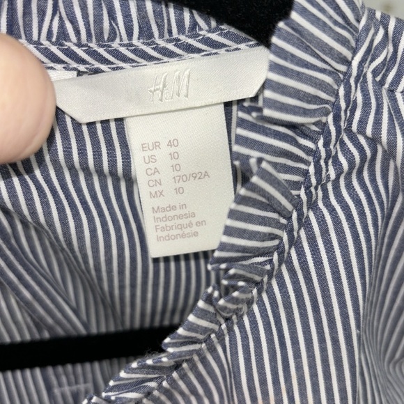 H&M light blue and white straps top. NWOT - Picture 2 of 4